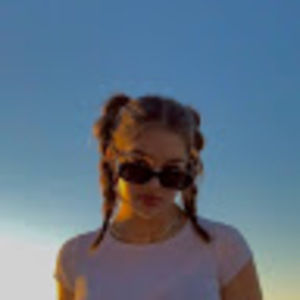 Meet your Posher, Allie